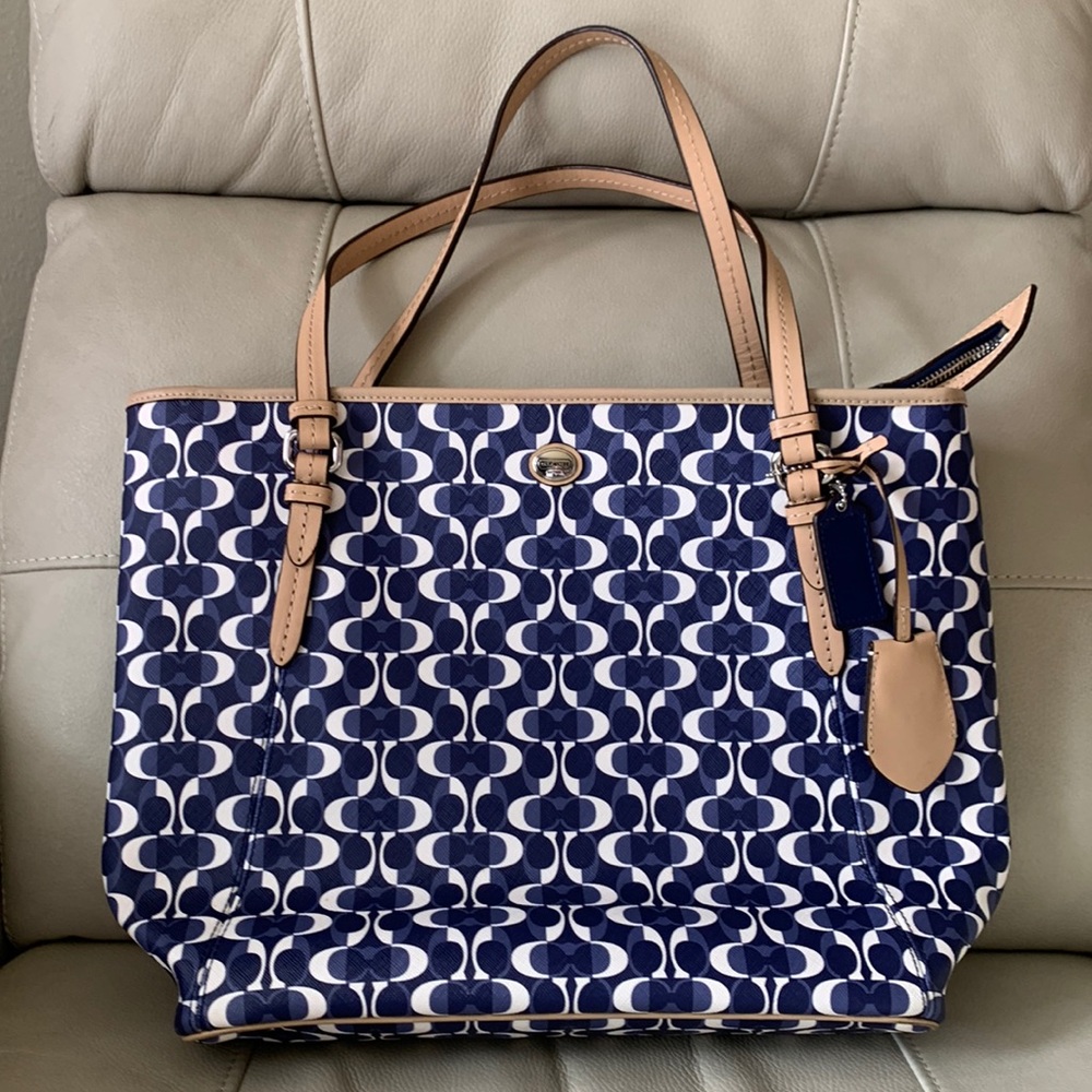 Coach Peyton Tote Bag